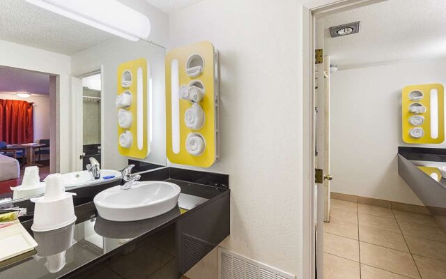Motel 6 Gold Beach
