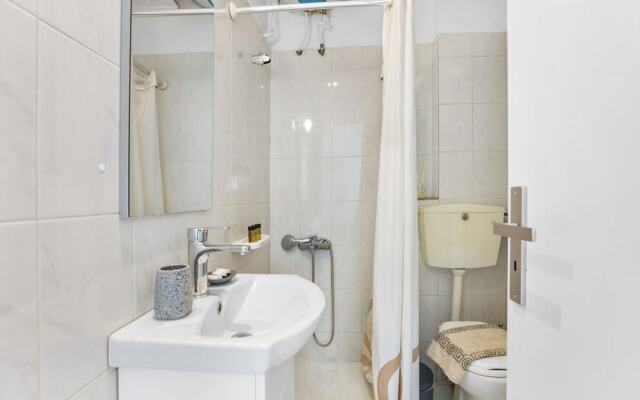 Sun Beach Apartment in Chania 15