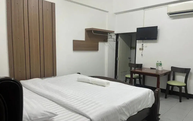 Baan Rao Boutique Residence