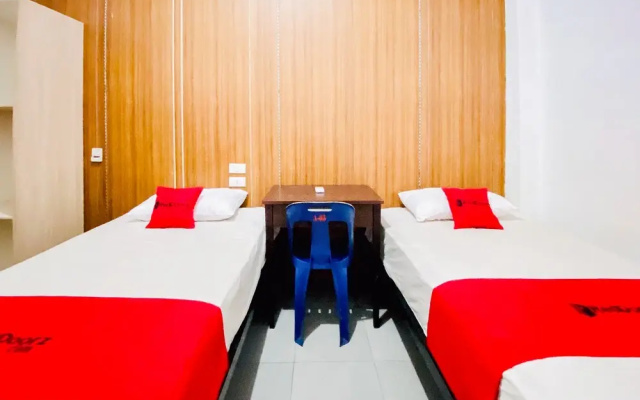 RedDoorz Syariah @ Sipayung Homestay