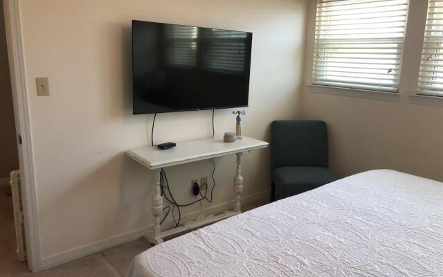 2 D, Three Bedroom Townhome