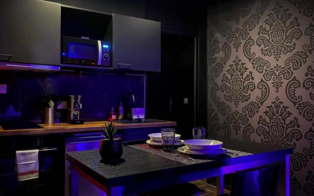 NOUVEAU - LUXURE - Secret Suite - JACUZZI