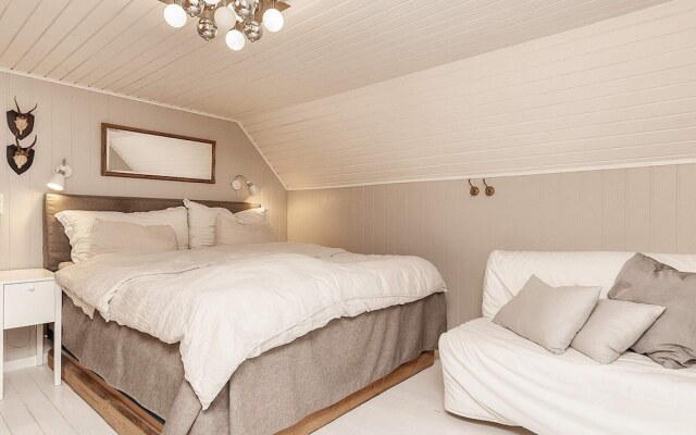 10 Person Holiday Home in Albaek