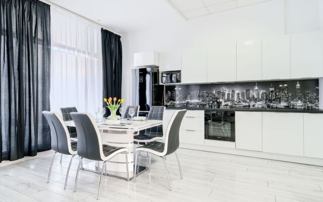 Sun & Snow Miedzyzdrojski Rynek