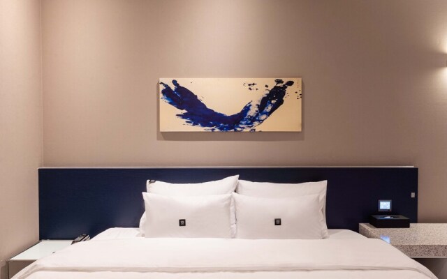 Zam 101 Hotel