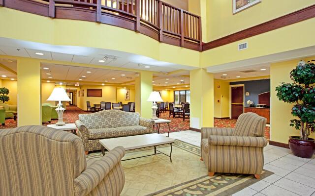 Holiday Inn Express Richmond Airport by IHG