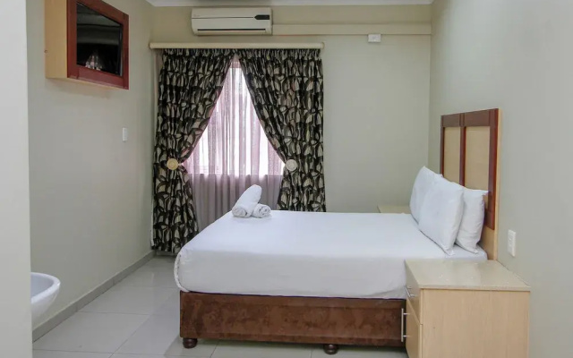 PLM Palace Lodge