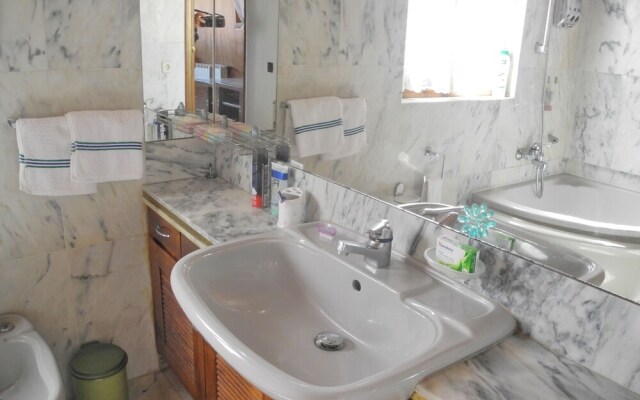 Casa do Oriente - Bed & Breakfast