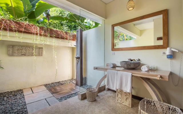 Taman Sari Bali Resort & Spa