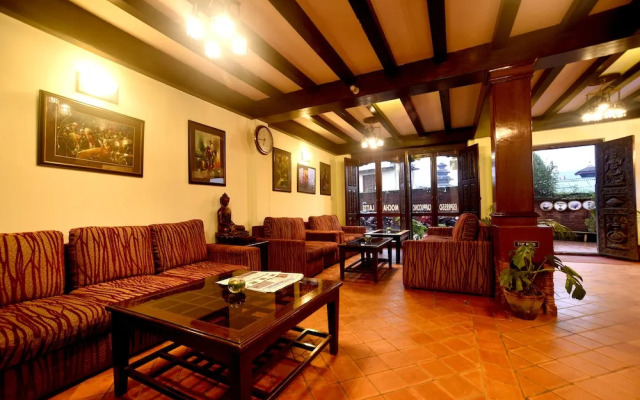 Vajra Guest House & Restaurant