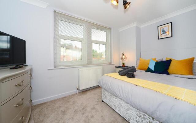 Beautiful Apartment near Bournemouth, Poole & Sandbanks