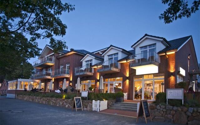 StrandHotel Seeblick Ostseebad Heikendorf