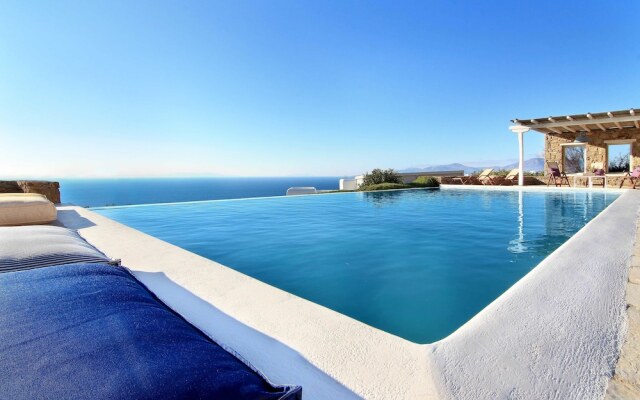 Villa Ilida by Mykonos Pearls