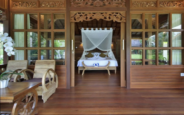Hanaya Ubud Villa
