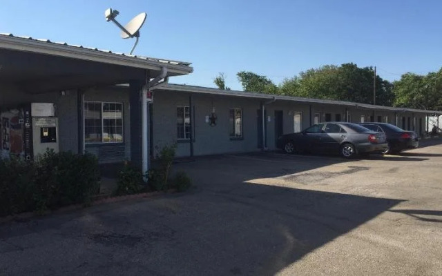 Sunrise Inn