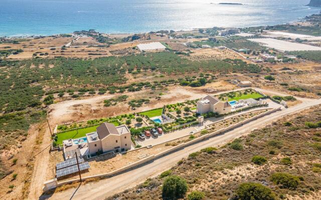 Villa Cielo I Free Heated Pool Stunning Seaview