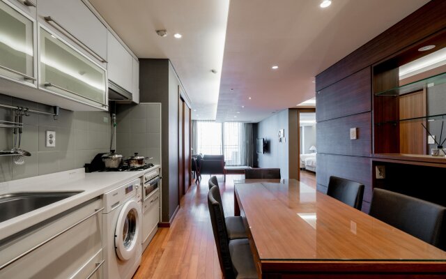 Oriens Hotel & Residences