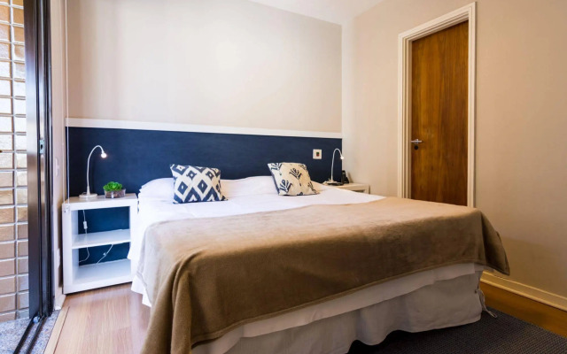 Mc Flats Country Residence Service