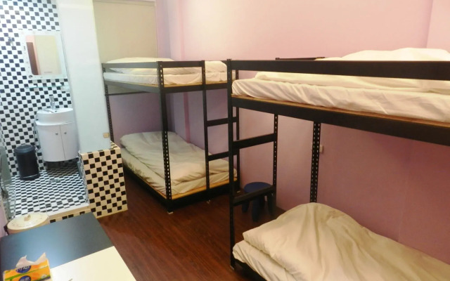 Taichung Feng Chia House