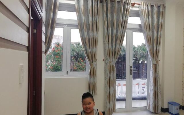 Dong Nam Hotel