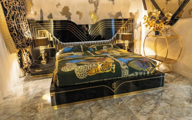 Luxury Suites