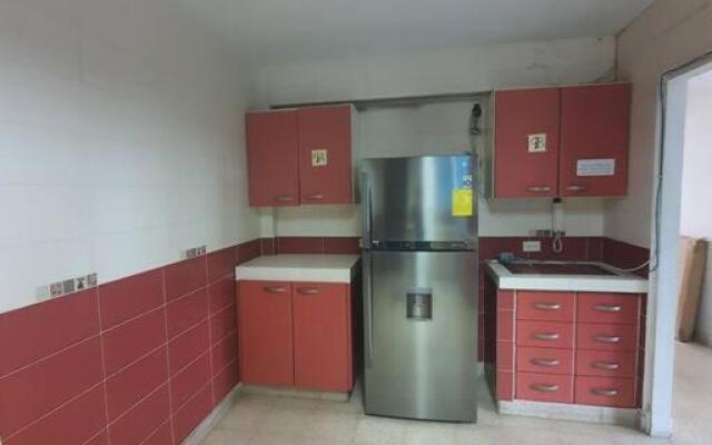 R.9 Apartamento de 3 habitaciones zona turística.