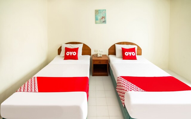 OYO 320 Regent 2002 Guest House