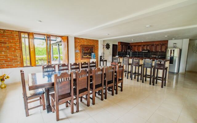 Sol y Luna Country House in Quindo