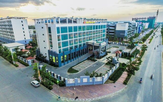 Royal Mingalar Hotel