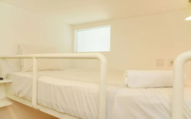 Comfy And Modern Look 2Br Northland Ancol Apartment