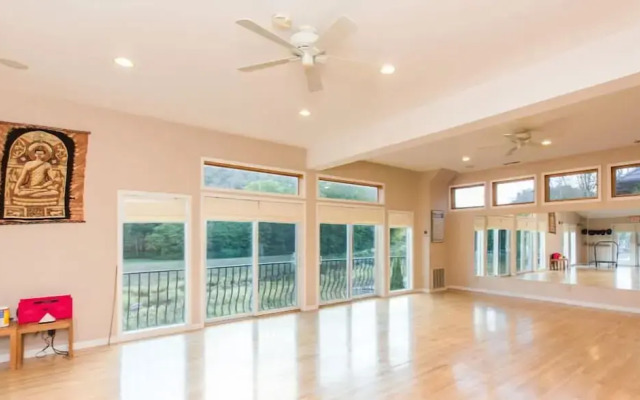 Copperhood Retreat & Spa