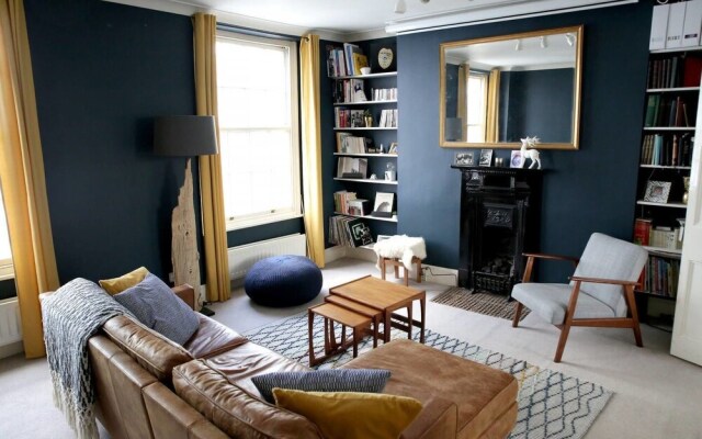 Cosy Duplex in Camden