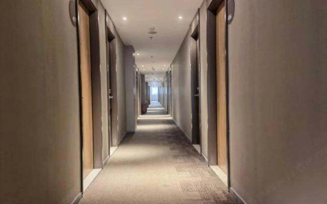 Homeinn · neo (Nanchang Yangming Road Children's Hospital Subway Station)