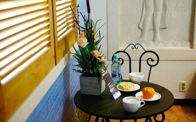 Tiffany Resortel