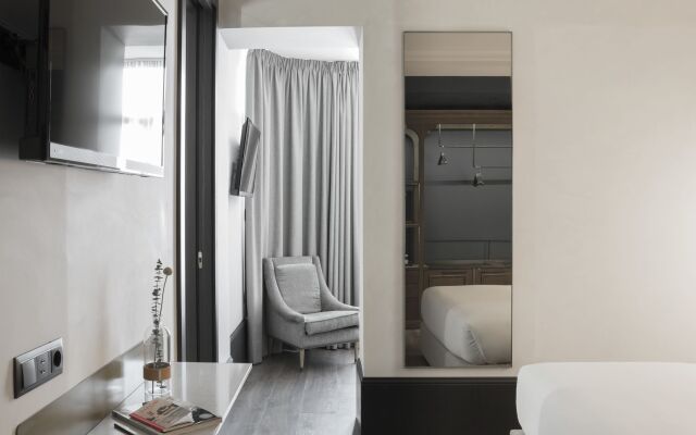 ICON Wipton by Petit Palace