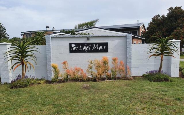 Port Del Mar Luxury Guesthouse