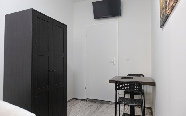 Enkplatz U3- Affordable 5BR shared Apt.