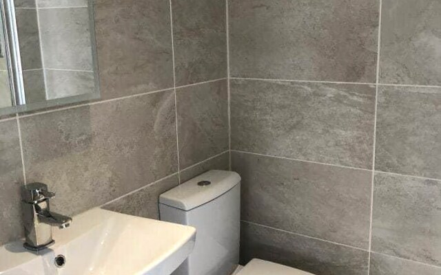 Treddolphin Guest House