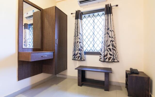 OYO 10523 Spandana Residency