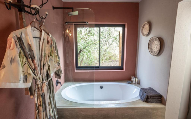 Muunga Bush Lodge & Spa