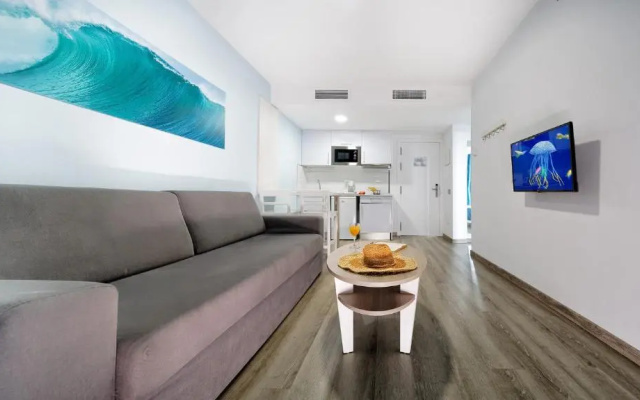 Apartamentos Blue Star