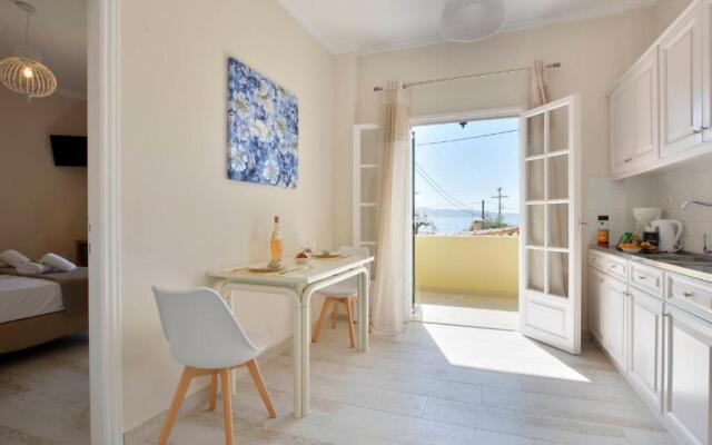 Dimitris Residence 1