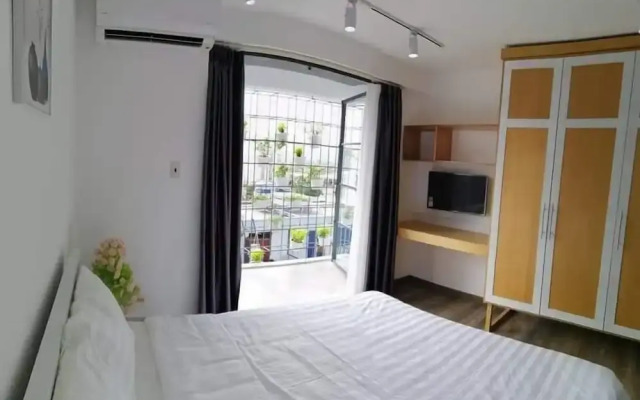 Florence Apartment