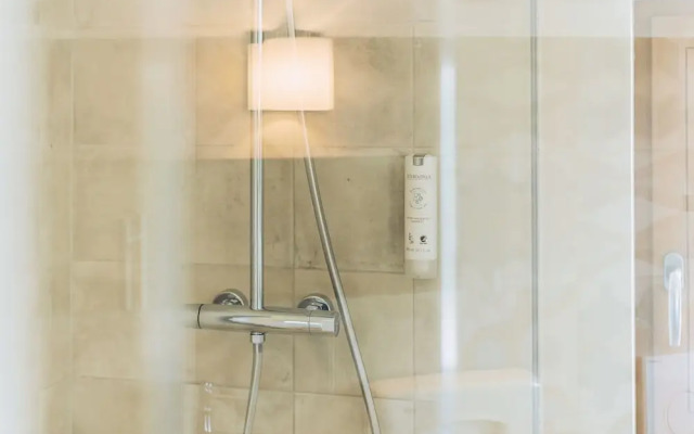 Tri lučke hotel & restaurant