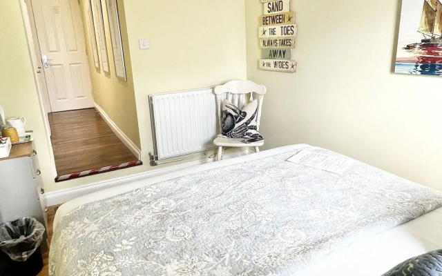 Devon House Guest House