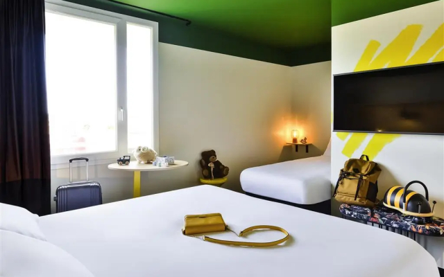 ibis Styles Lyon Meyzieu Arena Stadium