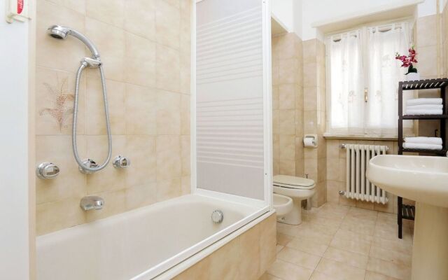 Lucky Domus Vatican apartment