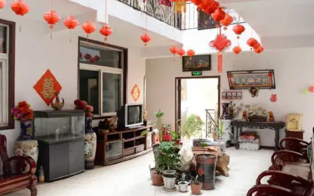 Fushan Hotel