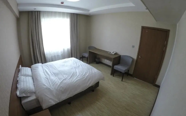 Mount Bogd Apartment