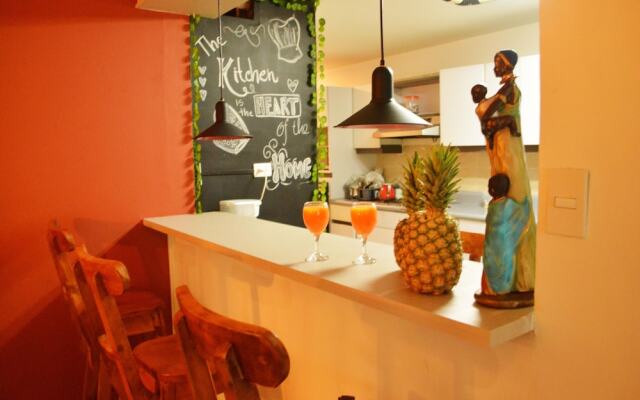 Africa house-Casa Hotel Laureles-La70